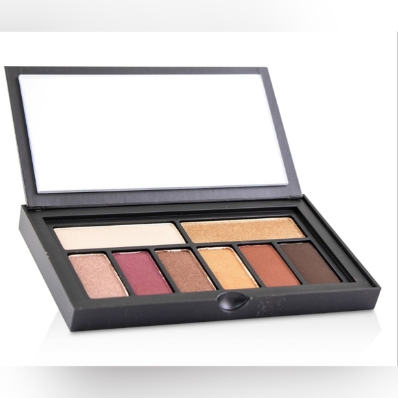 SMASHBOX COLOR PALETTE! - Picture 2 of 5